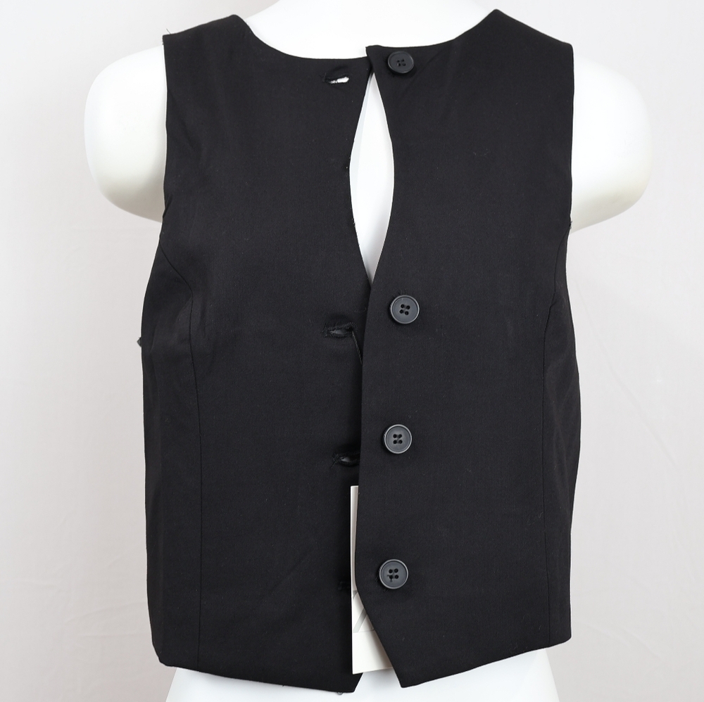 Zara Black Women's Buttoned Vest 🔥